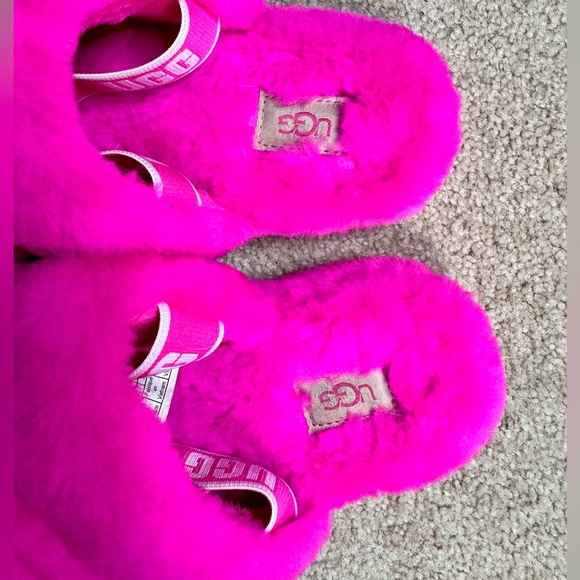 Ugg Fluff Yeah Slide - Picture 5 of 9